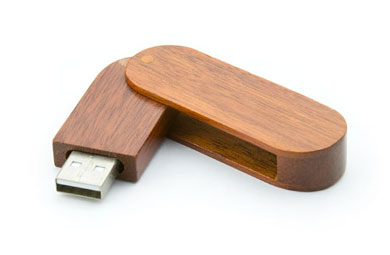 Swivel wooden usb flash drives with box